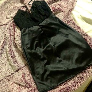 Beautiful silk mini dress from Windsor